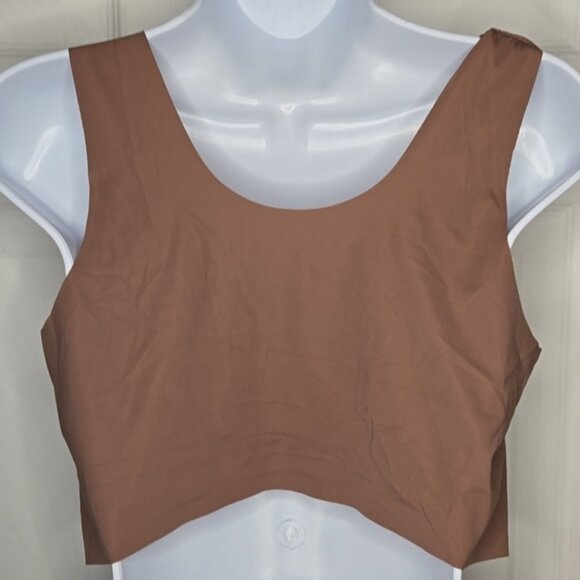 Elegant Lace Bralette in Tan - Picture 3 of 3